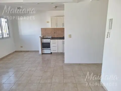 Departamento en Alquiler con 1 cocheras