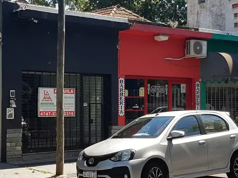 Local en Alquiler Via Pública