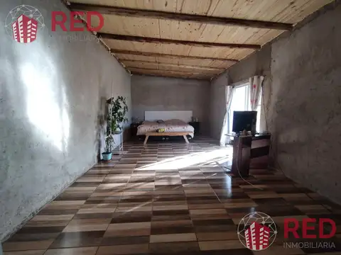 Vende Casa 2 dormitorios en Barrio La Matilde Plottier