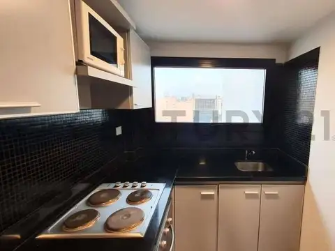 Avenida Juan de Garay 600, Piso 0