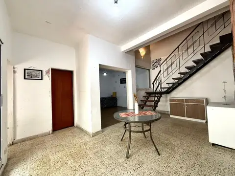 Depto Tipo Casa en Venta de 3 dormitorios