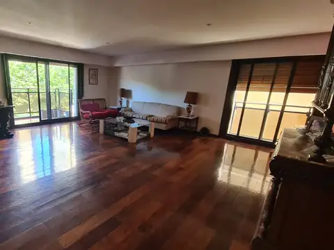 Departamento en Venta de 4 dormitorios