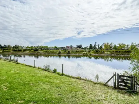 Casa en venta a La Laguna en San Francisco, Villanueva.