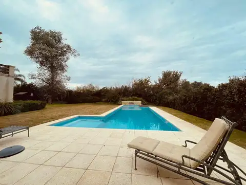 Casa en venta en Pilara en La Berlina - URDAPILLETA PROPIEDADES