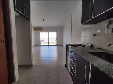 Monoambiente super amplio con balcon y amenities en Villa Urquiza