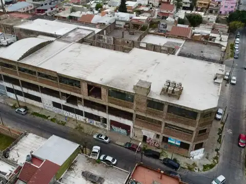 Galpon en Venta en Lomas del Mirador, USD 2.600.000