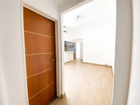 Depto Tipo Casa en Venta 60 años