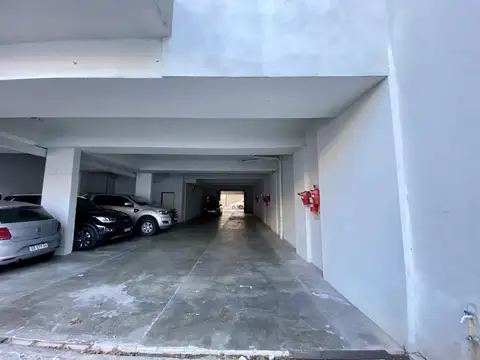 Av varela 200