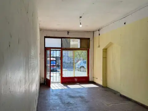 Local en Alquiler en Temperley, $ 1.400.000