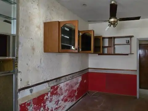 Casa en Venta con 4 cocheras