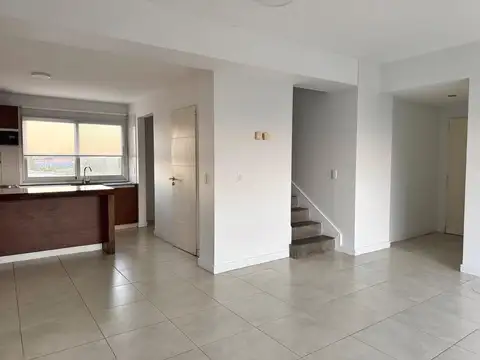 Departamento duplex en venta 3 ambientes con terraza en Posadas Norte El Palmar Nordelta