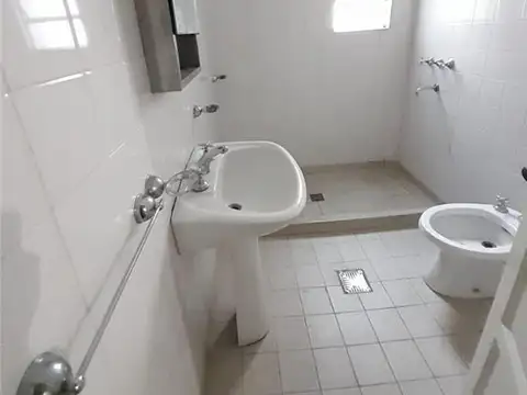 Departamento 4 ambientes con 1 baño
