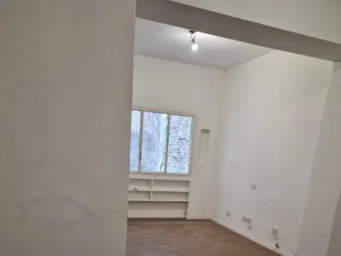 Tucumán al 300 - 1 amb - ALQUILER - Centro