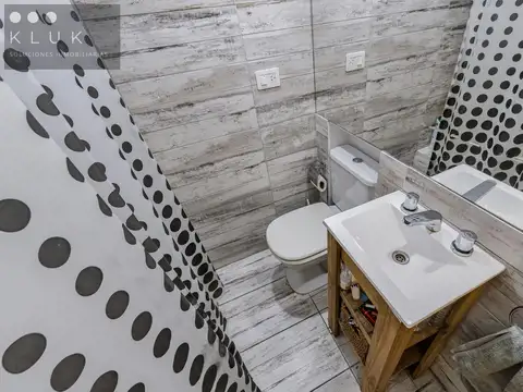 Depto Tipo Casa en Venta 40 años