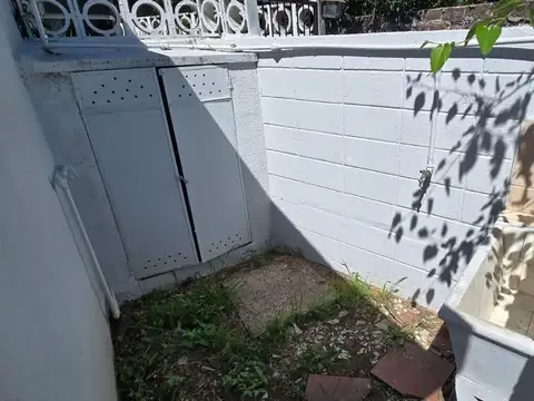 Depto Tipo Casa en Venta 26 años