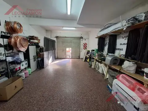 (LEG-1786) AVENIDA GENERAL PAZ  al 13.300 - VENTA EN BLOCK – CASA + 2 PH 3 AMB + LOCAL