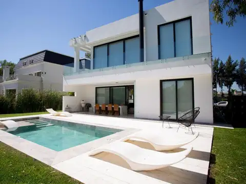 Casa en Venta 1 año