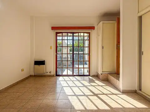 Depto Tipo Casa en Venta 46 años