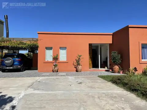Casa en Venta en Pilar del Este - San Eduardo, USD 195.000