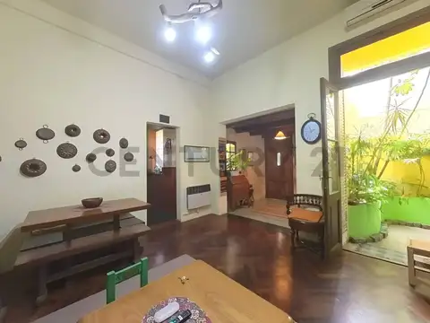 Pedro Ignacio Rivera 4462 , Piso 0