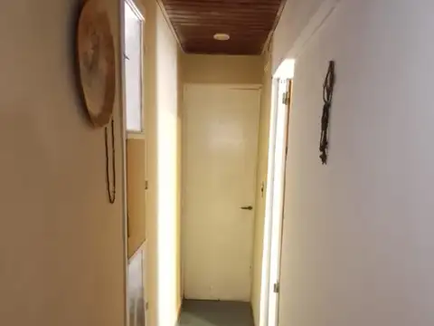 Casa en venta - 3 Dormitorios 1 Baño - 900Mts2 - Lisandro Olmos, La Plata