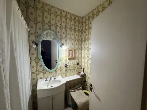 Casa 4 ambientes con 1 baño