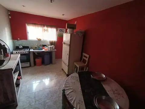 PROPIEDAD COMERCIAL Y VIVIENDA  EN VENTA – PARQUE SAKURA