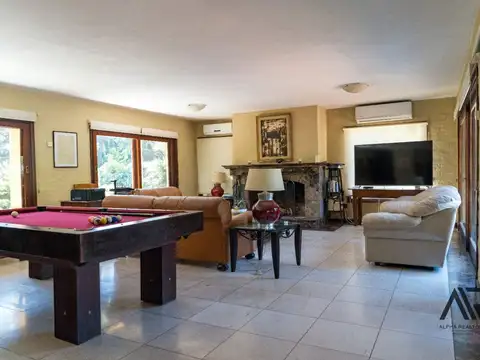 Casa 7 ambientes con 7 baños