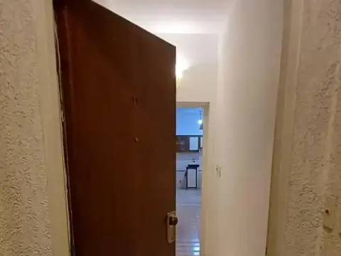 EXCELENTE 3 AMBIENTES EN RAMOS MEJIA CERCA DEL CENTRO
