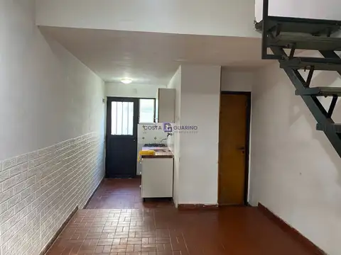 Casa en Alquiler de 1 dormitorio