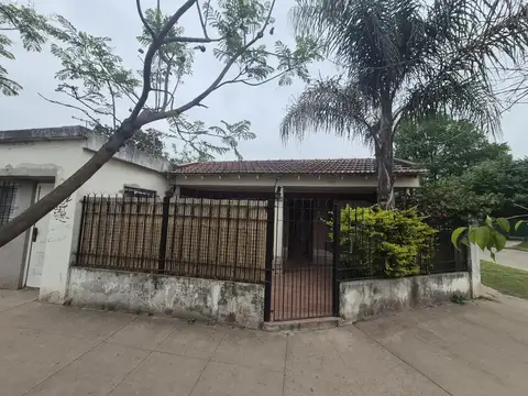 Maestro Ferreyra al 800