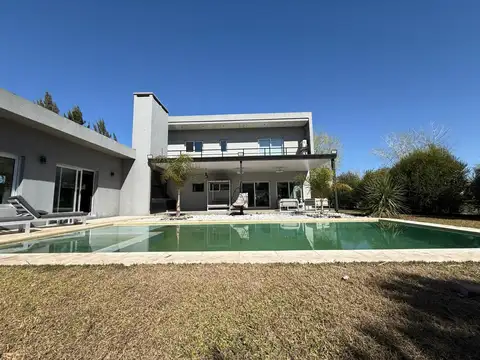 Alquiler Casa San Eliseo parque Pileta Apto crédito