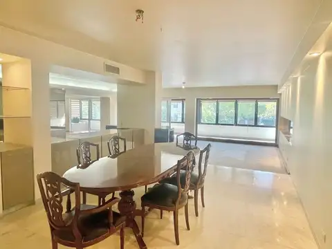 Departamento 5 ambientes con 4 baños