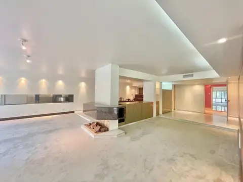 Departamento en Venta de 4 dormitorios