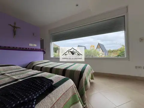 casa con vista  a las montanas sierra de la 100