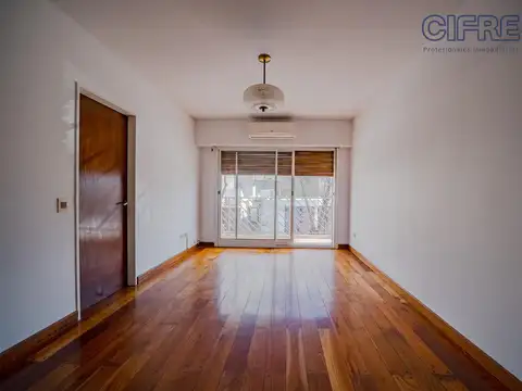 Depto Tipo Casa 4 ambientes con 3 baños