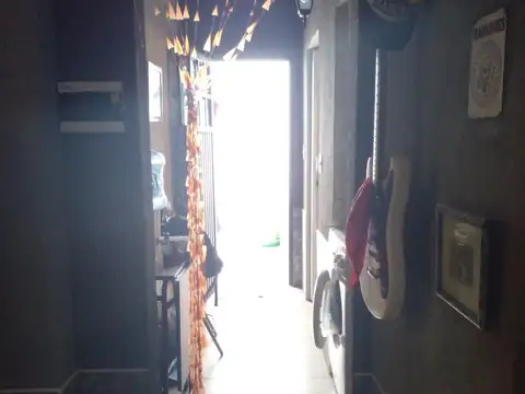 Depto Tipo Casa 3 ambientes con 1 baño