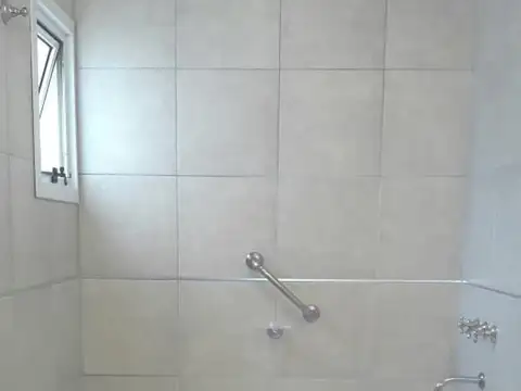 VENDE DPTO 1 DORMITORIO C/COCHERA