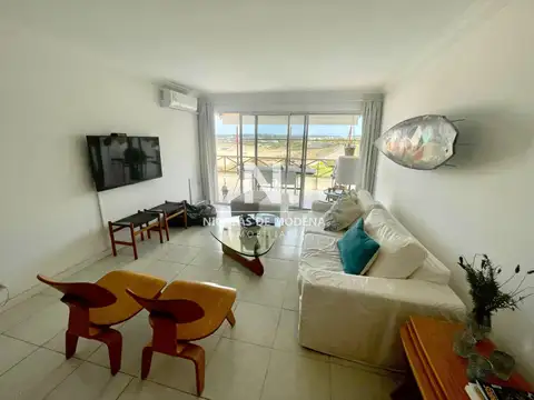 Departamento en Venta en Manantiales, USD 780.000