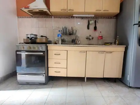 VENTA- CASA 2 DORM.- COLONIA CAROYA