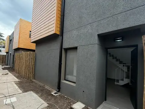 Libertad al 700 - Condominio ABRIL