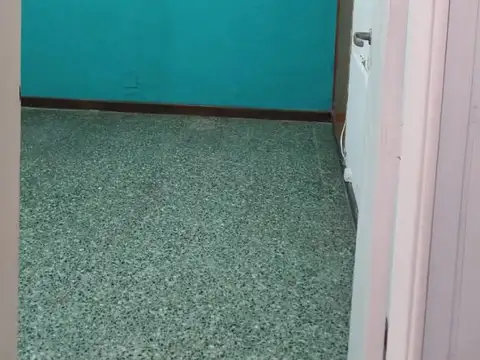 Casa - Venta - Argentina, Tres de Febrero - Lisandro Medina 1330