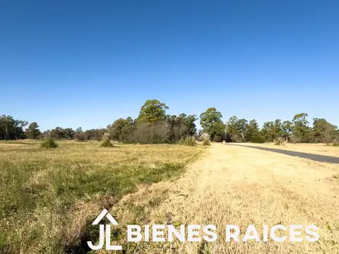 Terreno en venta en Los Pinares Country Club, E3