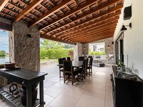 Casa en Venta de 4 dormitorios