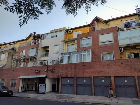 Departamentp 2 amb Del Barco Centenera al 1800