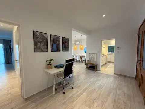 Casa en Venta en Pilar del Este - Santa Elena, USD 210.000