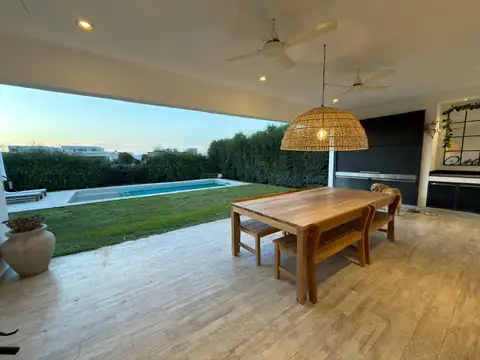 Casa en venta de 3 ambientes en el barrio Santa Elena, Pilar del Este, GBA Norte