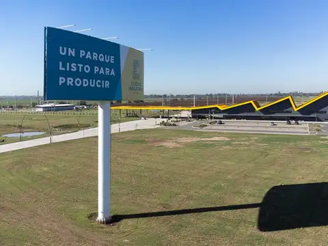 Venta de Nave Industrial en Ciudad Industria, Funes