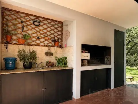 Casa en Carpinteria Ocasion  Amoblada..3 Amb.