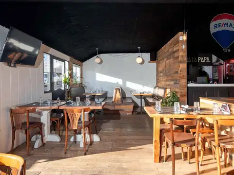 Local en Venta en La Barra, USD 1.800.000